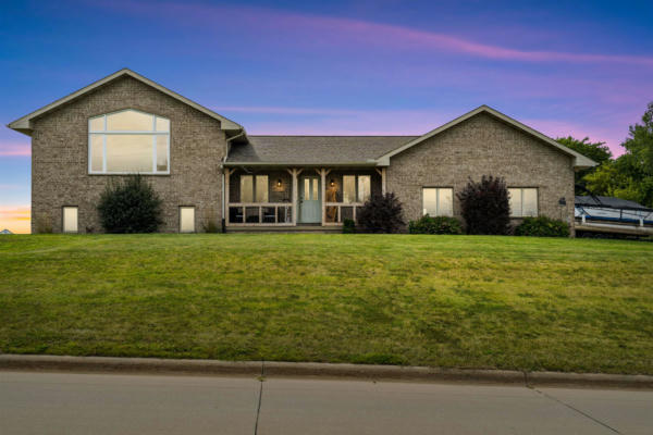 102 WOODLAND DR, GUTTENBERG, IA 52052 - Image 1