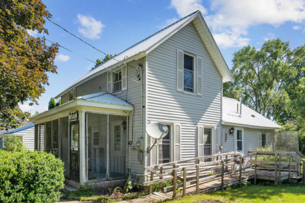 1215 N 3RD ST, MANCHESTER, IA 52057 - Image 1